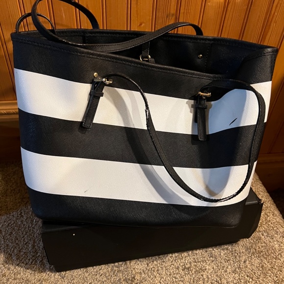 Michael Kors Tote - Picture 3 of 3